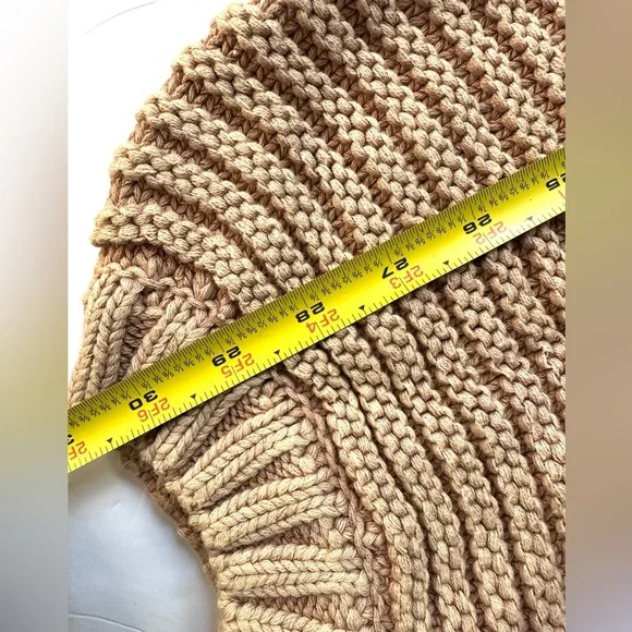 Free People Balloon-Arm Nude Sweater Women Sz Large Heavyweight  chunky rib knit - Picture 10 of 10